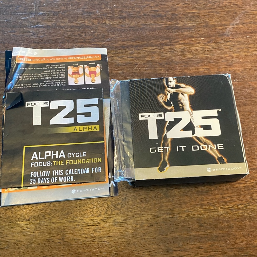 Beachbody Focus T25 Alpha Set - Black and Gold